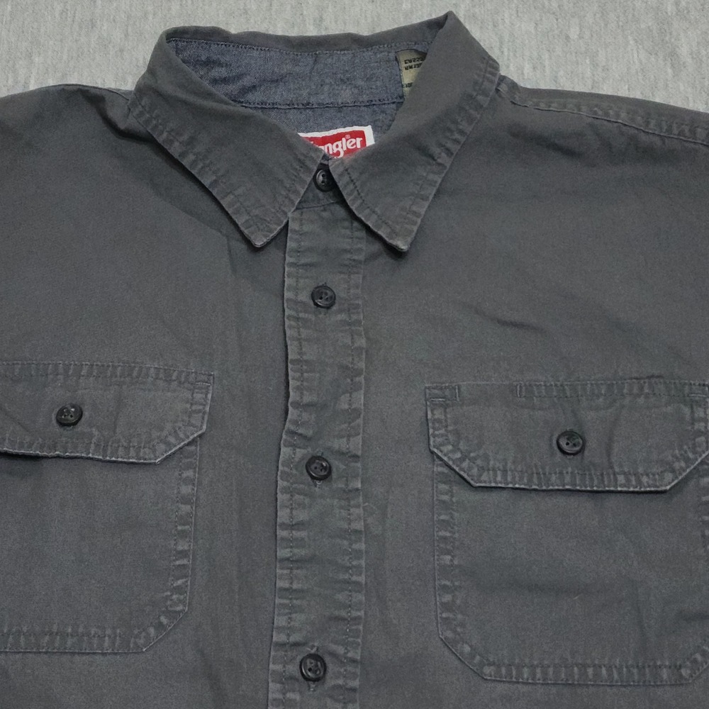 Wrangler Premium Quality Mens Gray Short Sleeve Button Down Shirt HSB1IWD Size M